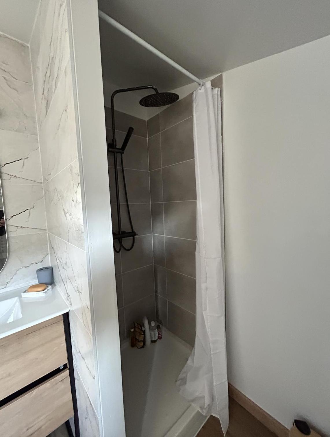 Apartment Design & Calme - Au Centre De Tulle! *